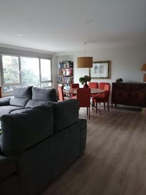 Piso Impecable 140M En El Centro De Vigo Apartment Ngoại thất bức ảnh